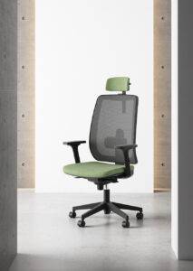 ODESA M  con brazos regulables en altura y cabecero, color NEGRO